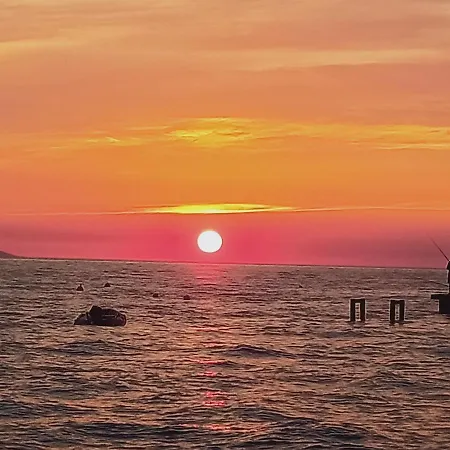 アパート Warm Terrace