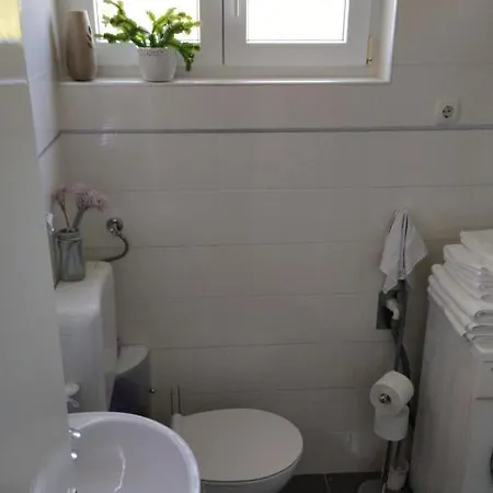 Warm Terrace ザダル