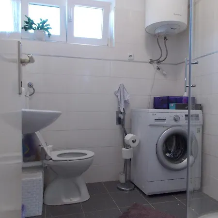 Warm Terrace アパート