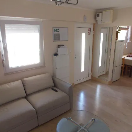 Διαμέρισμα Warm Terrace