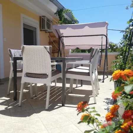 Warm Terrace * Ζαντάρ