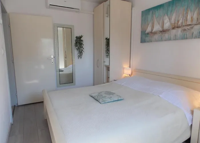 Warm Terrace Appartement *