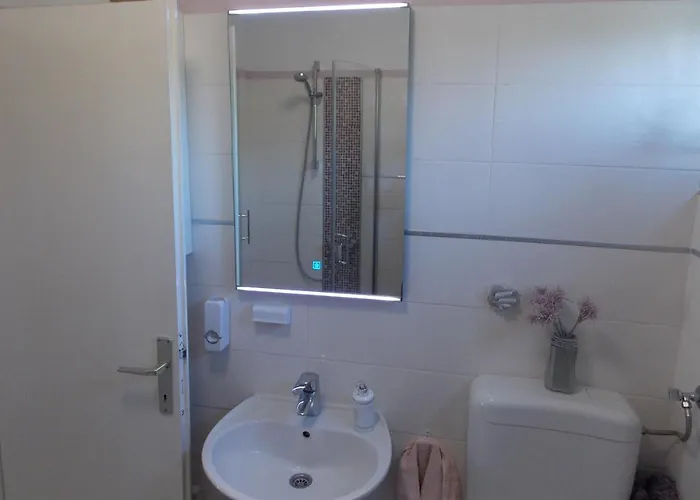 Warm Terrace Appartement *