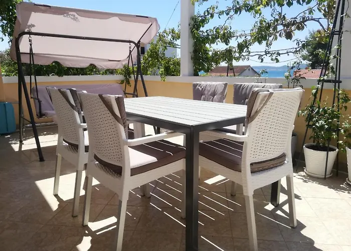 Warm Terrace Appartement *